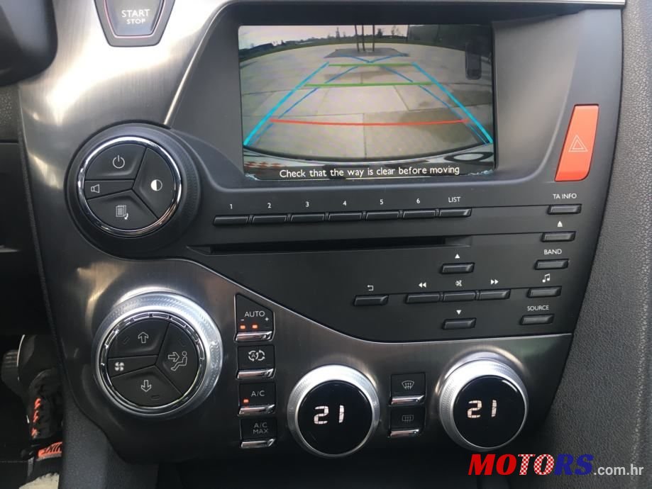 2012' Citroen DS5 photo #5