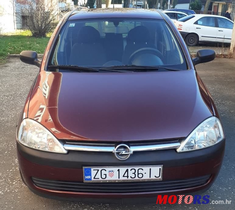 2002' Opel Corsa 1.0 photo #2