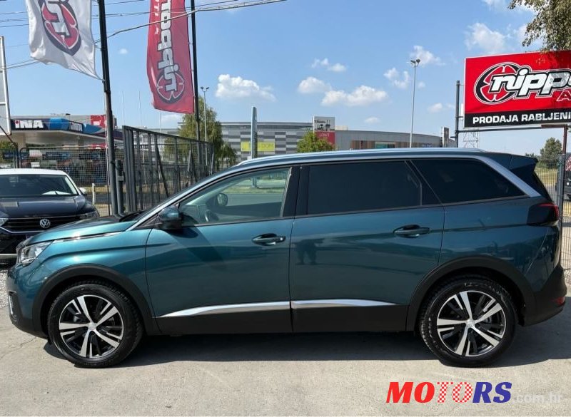 2018' Peugeot 5008 1,5 Bluehdi photo #3