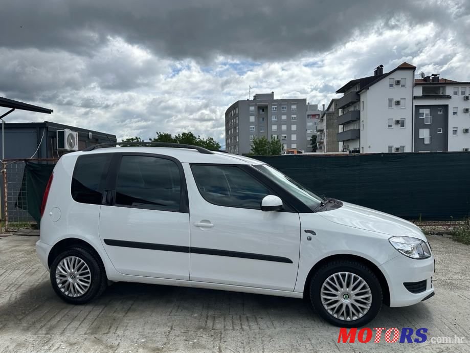 2012' Skoda Roomster 1,6 Tdi photo #1