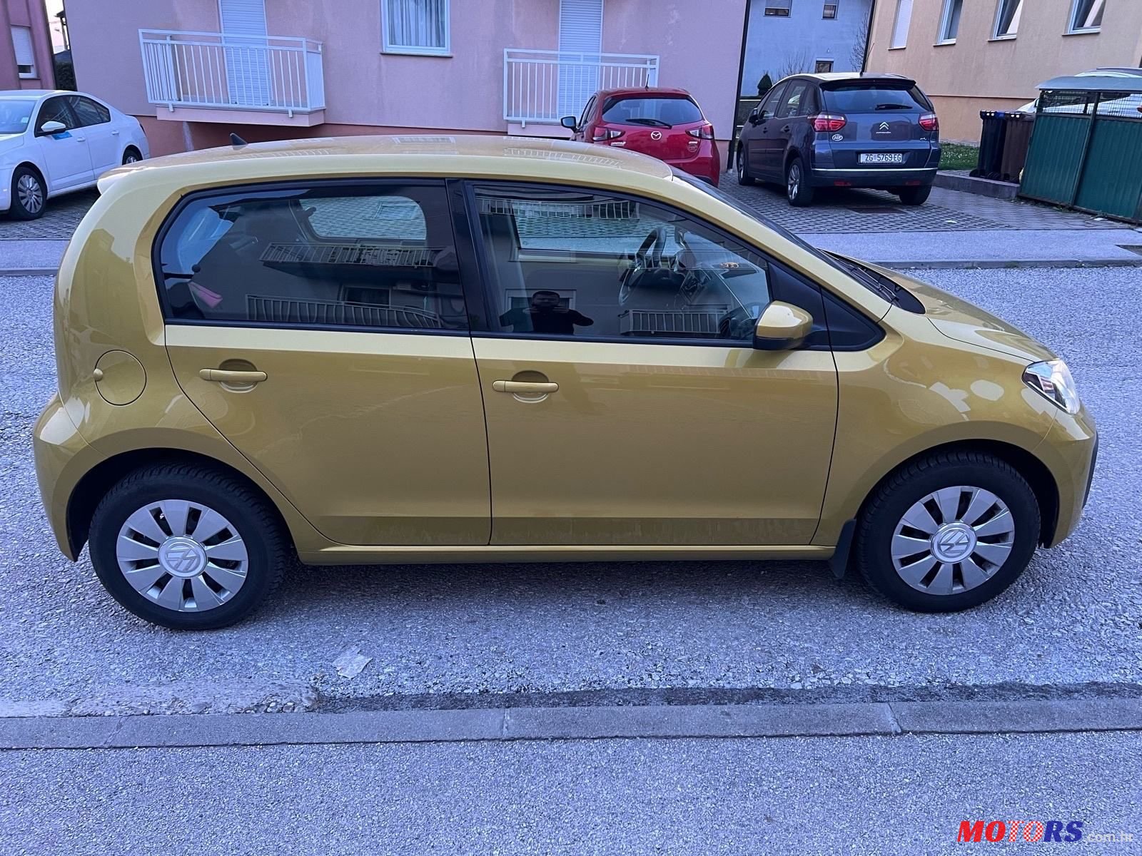 2016' Volkswagen Up! 1,0 photo #4