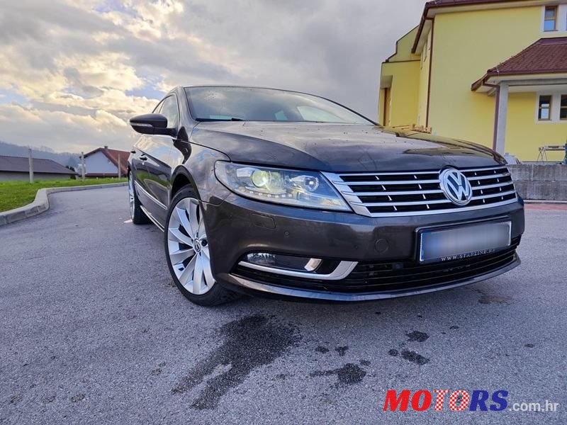 2014' Volkswagen Passat 2,0 Tdi Bmt photo #1