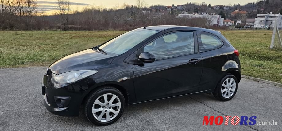 2009' Mazda 2 Cd90 photo #4