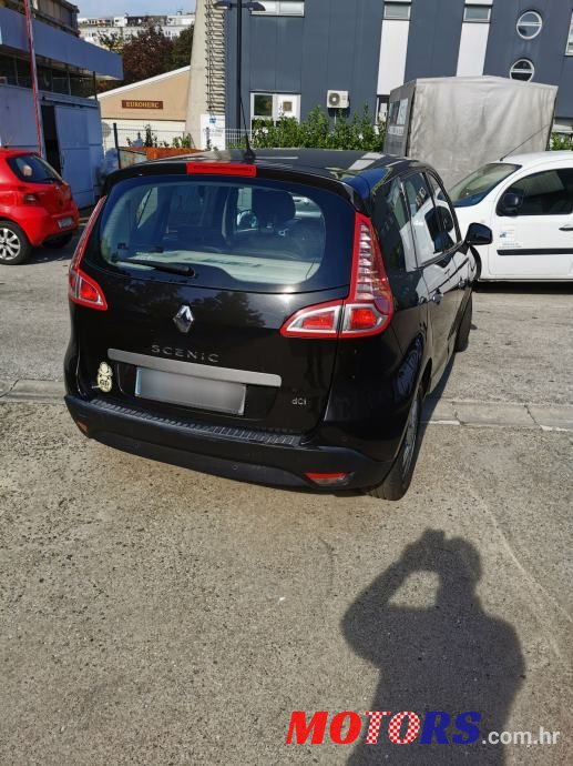 2009' Renault Scenic 1,9 Dci photo #4