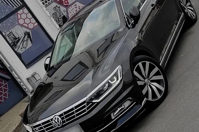 2016' Volkswagen Passat