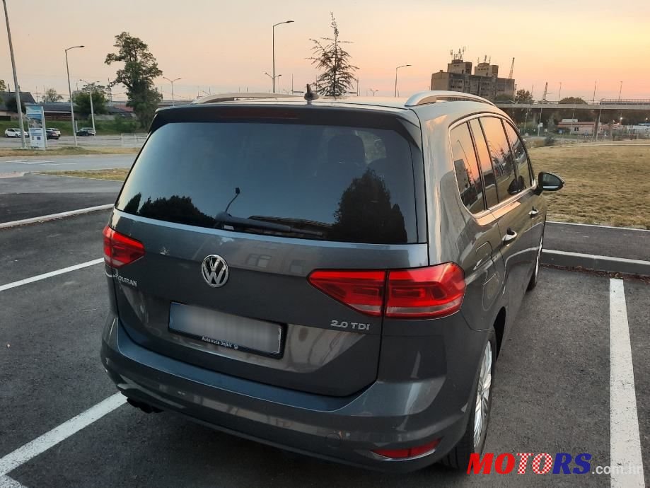 2017' Volkswagen Touran 2,0 Tdi photo #3