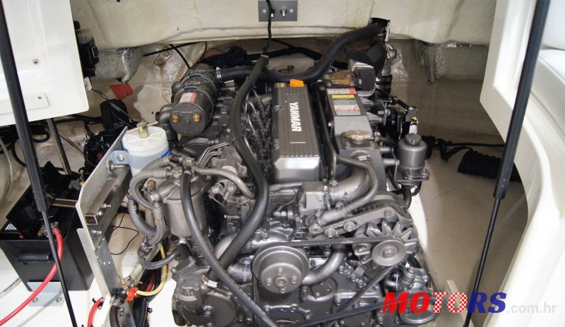 2004' Chaparral 235 SSi photo #3