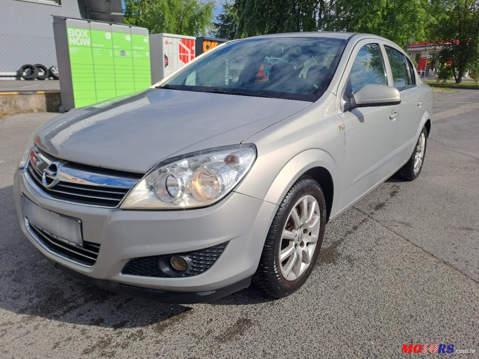 2009' Opel Astra 1,4 16V photo #1