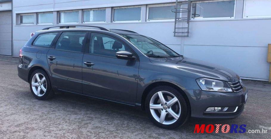 2014' Volkswagen Passat Variant photo #2