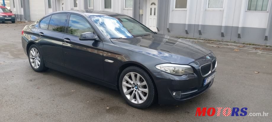 2010' BMW Serija 5 520D photo #2