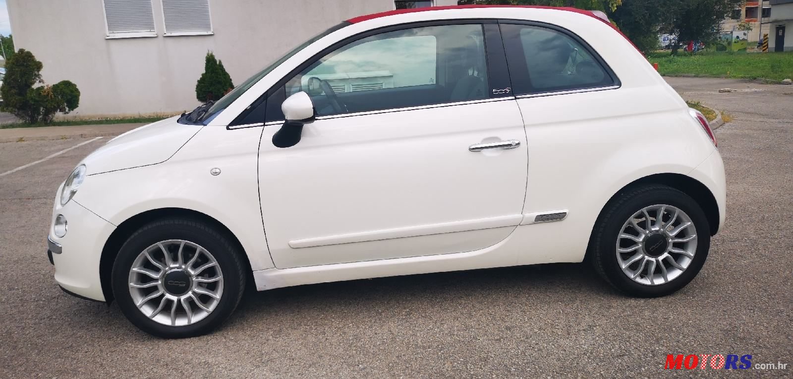 2011' Fiat 500 photo #2