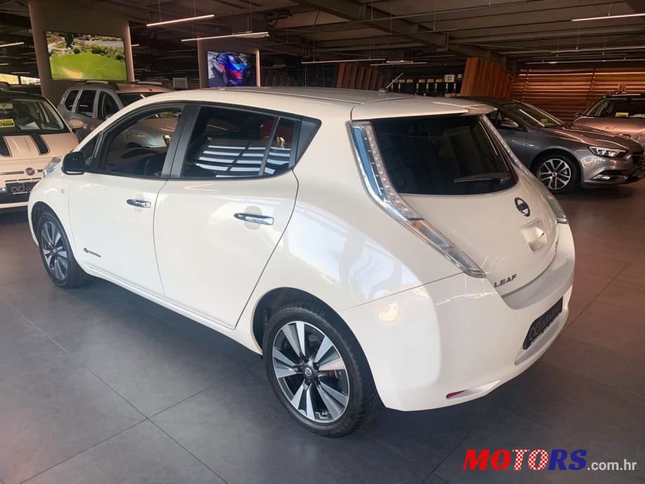 2015' Nissan Leaf Elektro photo #4