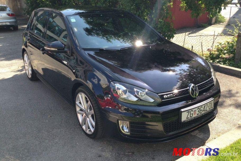 2011' Volkswagen Golf VI 2,0 Tdi photo #2