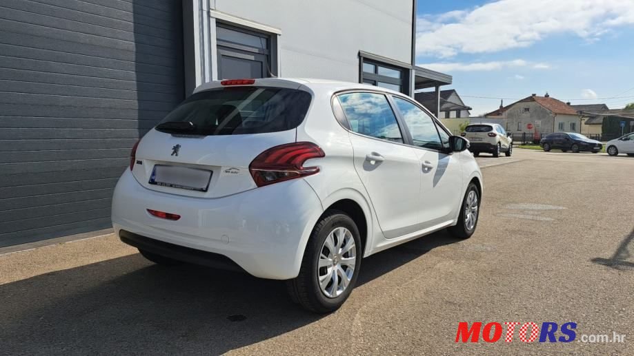 2019' Peugeot 208 1,5 Bluehdi photo #4