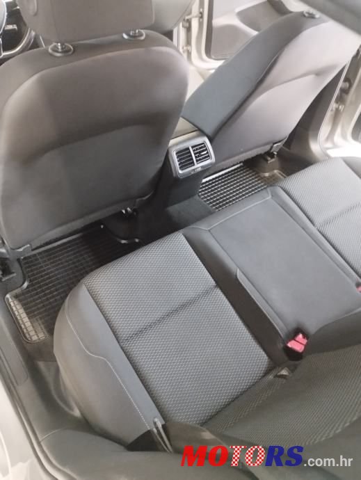 2018' Volkswagen Golf VII photo #5