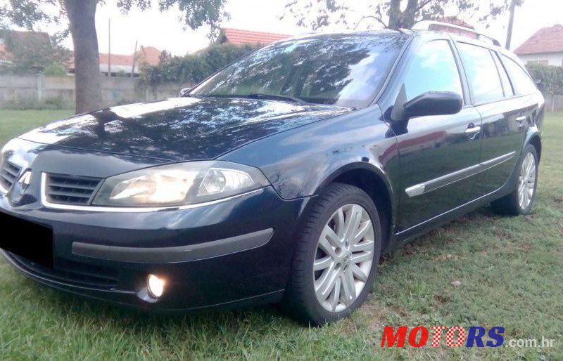 2005' Renault Laguna Grandtour photo #1