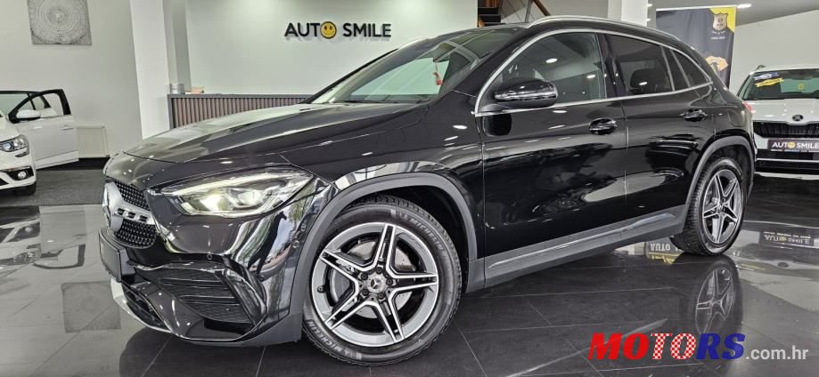 2020' Mercedes-Benz GLA 2,0 D photo #1