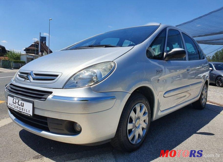 2007' Citroen Xsara Picasso 1,6 I photo #1