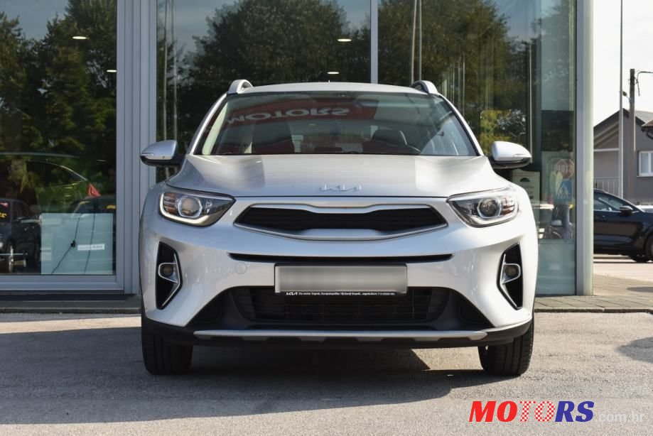 2022' Kia Stonic photo #2
