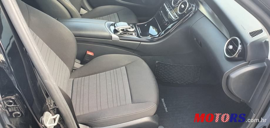 2015' Mercedes-Benz C-Klasa 220 D photo #6