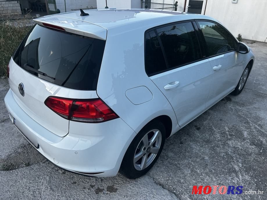 2017' Volkswagen Golf VII photo #4