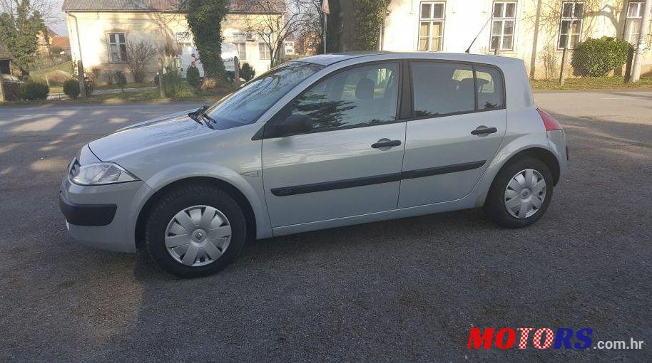 2002' Renault Megane 1,5 Dci photo #2