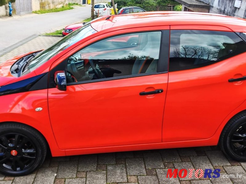 2014' Toyota Aygo 1,0 Vvt-I X photo #3