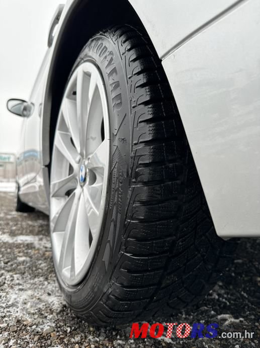 2010' BMW Serija 3 320D photo #5