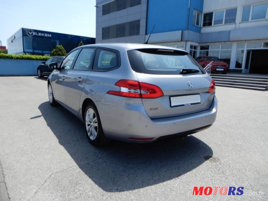 2018' Ford Focus Karavan photo #5