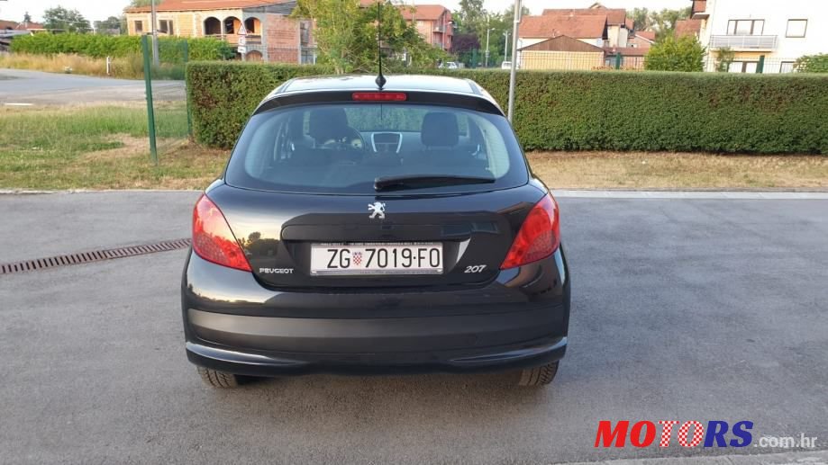 2006' Peugeot 207 photo #5