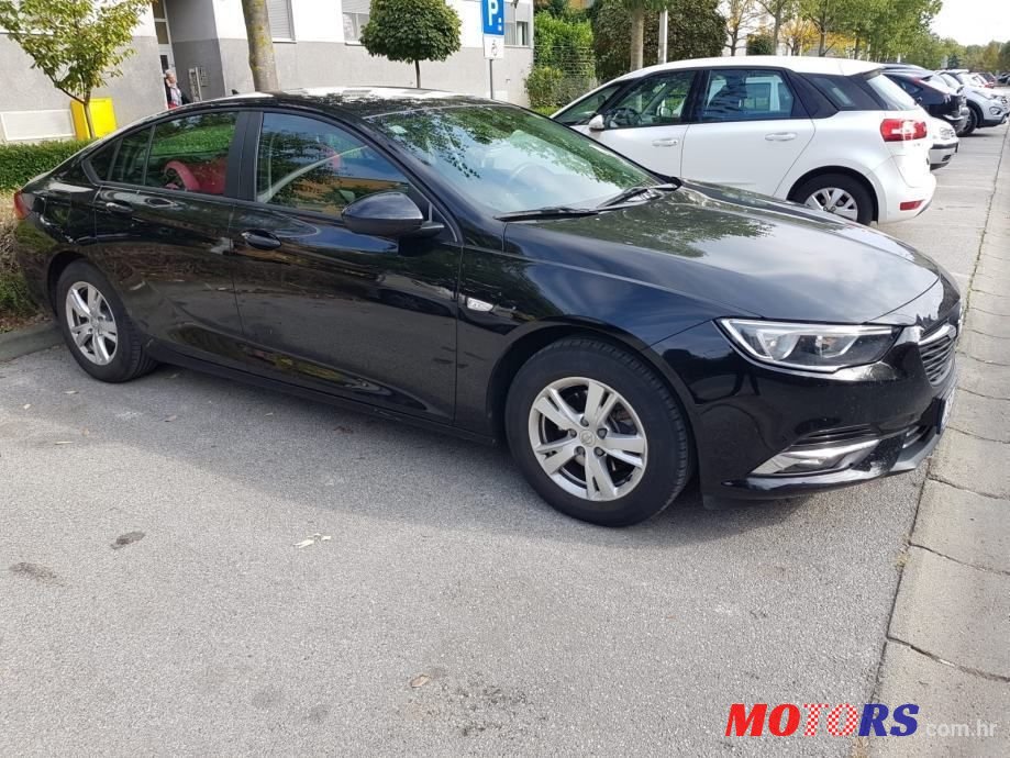 2018' Opel Insignia 1,5 photo #1