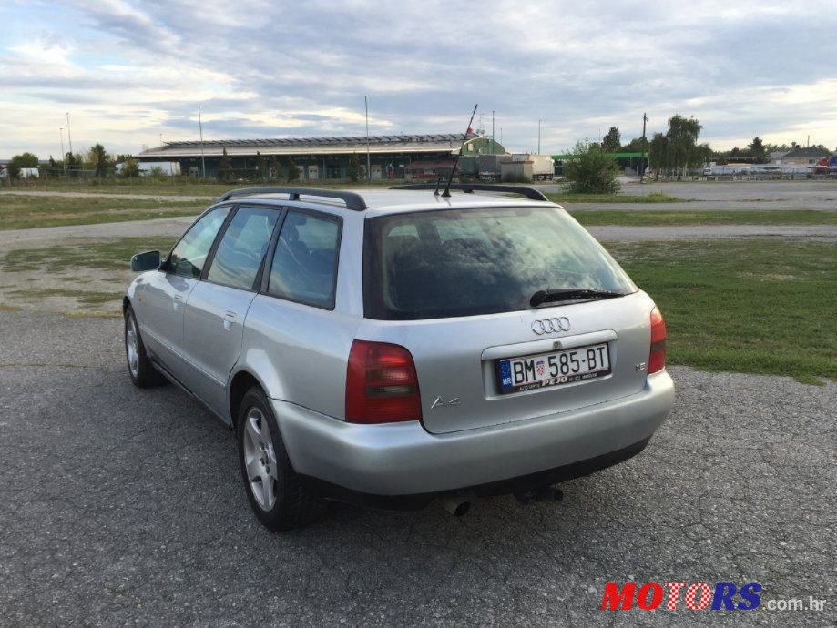 1998' Audi A4 Avant photo #4