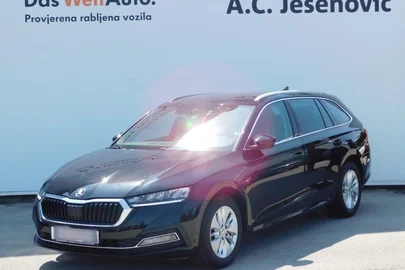 2021' Skoda Octavia Combi