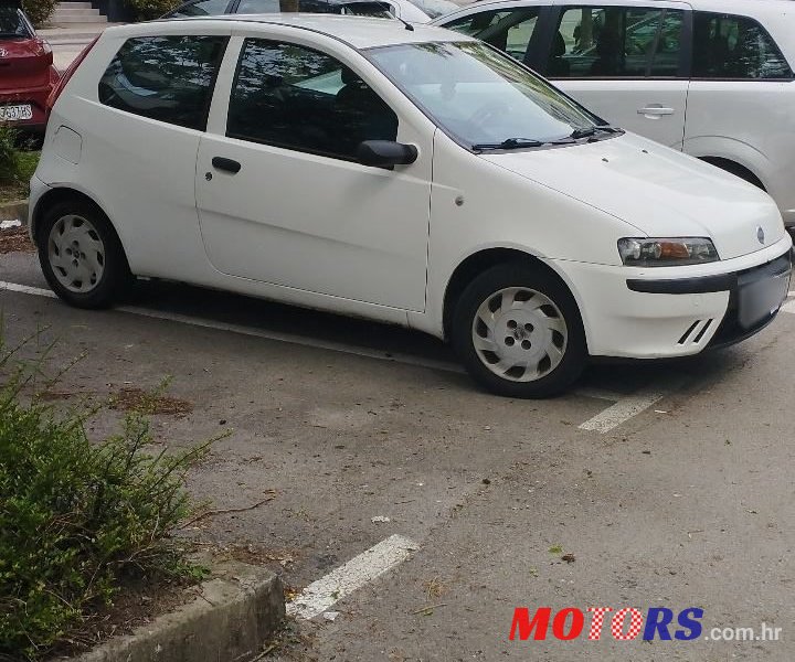 2002' Fiat Punto 1,9 Jtd photo #5