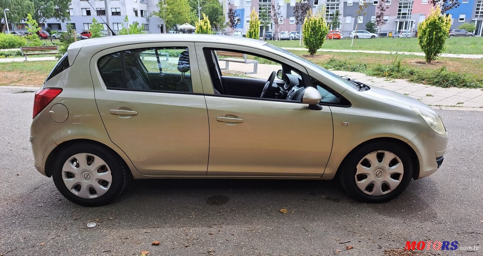 2008' Opel Corsa 1,4 16V photo #6