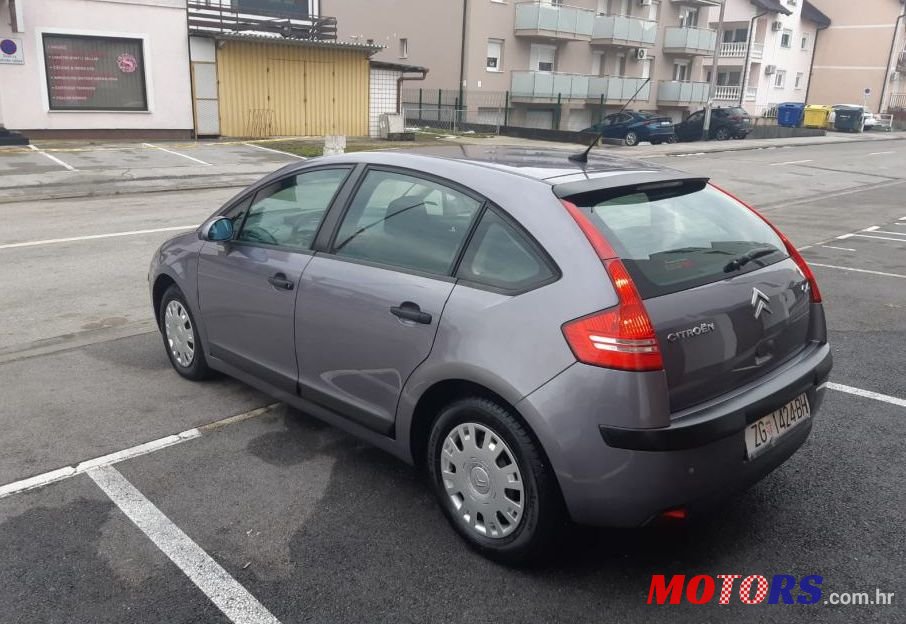 2005' Citroen C4 1,4 I 16V X photo #1