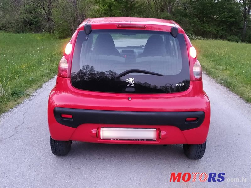 2008' Peugeot 107 1,0 photo #5