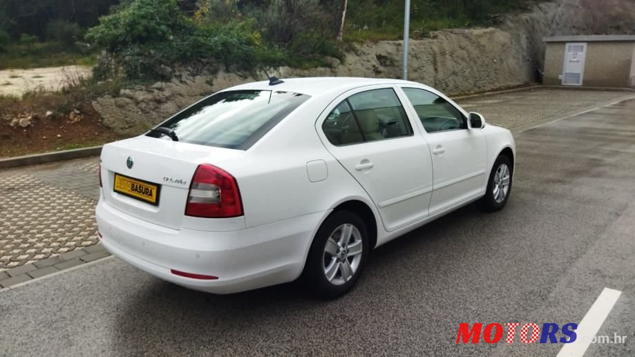 2012' Skoda Octavia photo #6