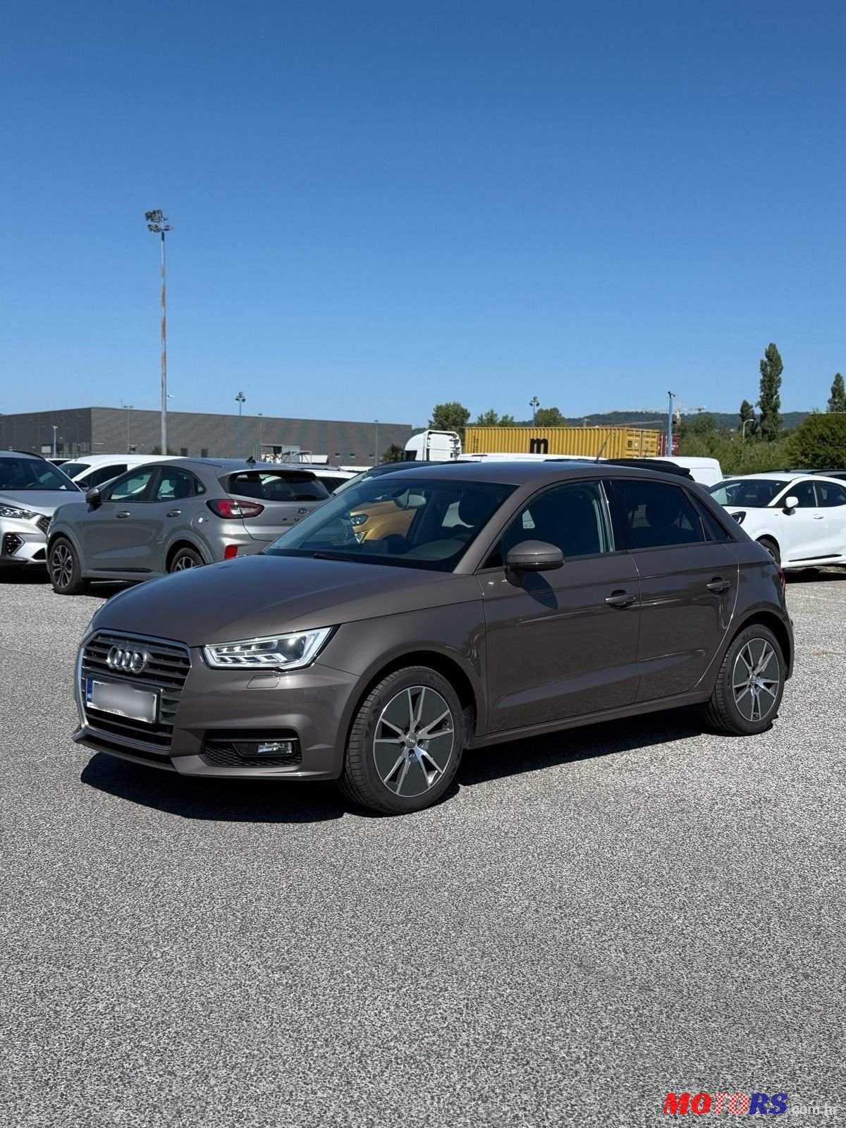 2016' Audi A1 Tdi photo #1