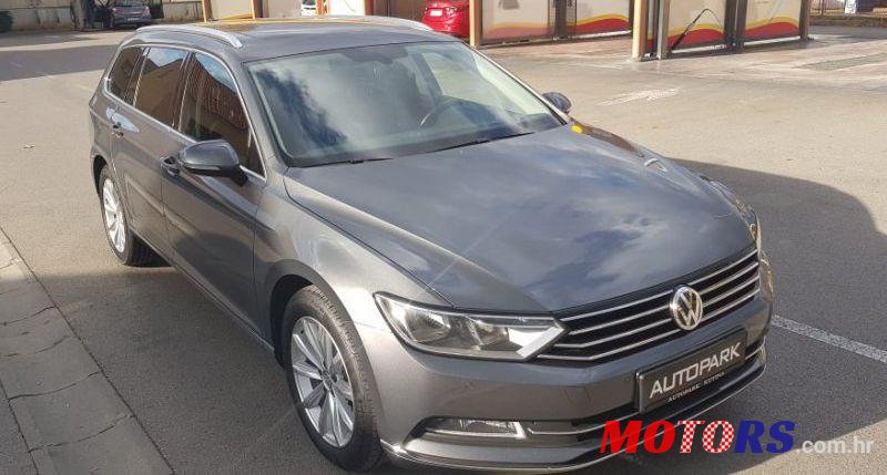 2016' Volkswagen Passat Variant photo #1