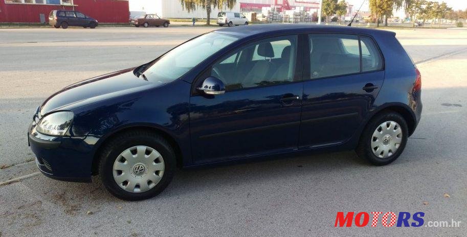 2007' Volkswagen Golf V 1,9 Tdi photo #1
