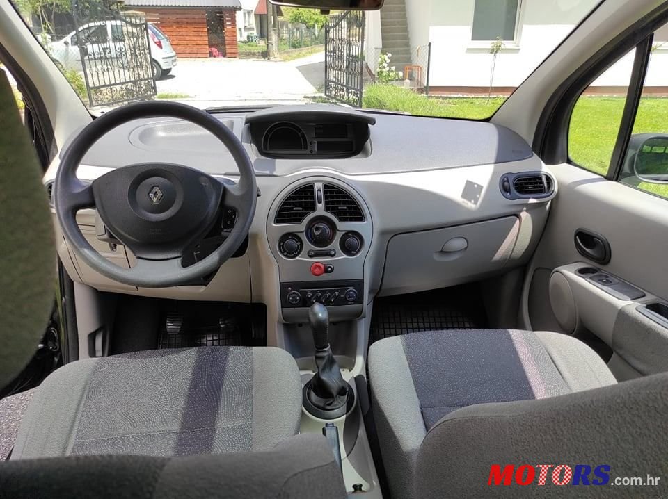 2006' Renault Modus 1,5 Dci photo #4