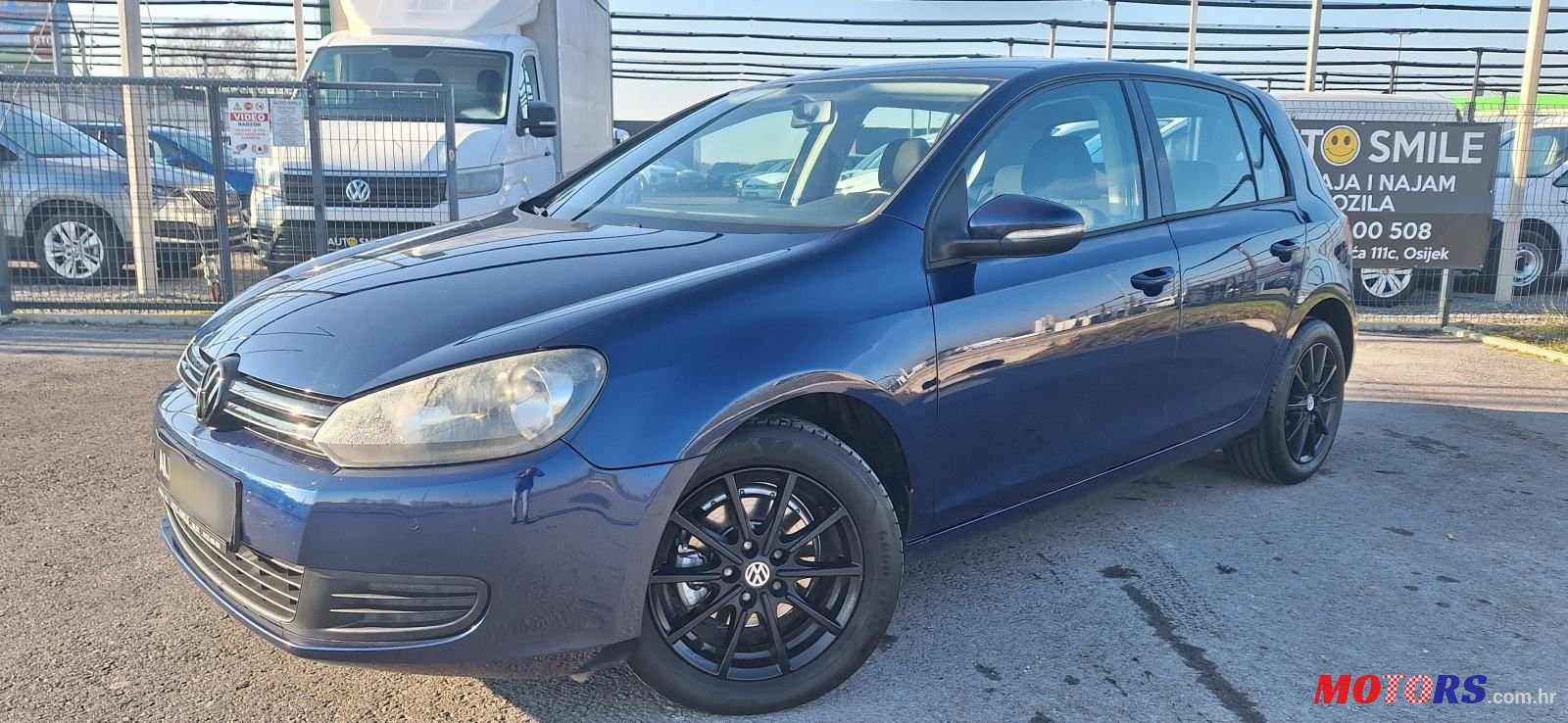 2010' Volkswagen Golf VI 1,6 Tdi photo #2