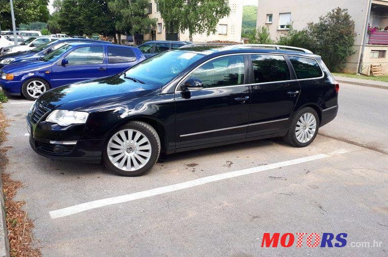 2007' Volkswagen Passat Variant photo #1