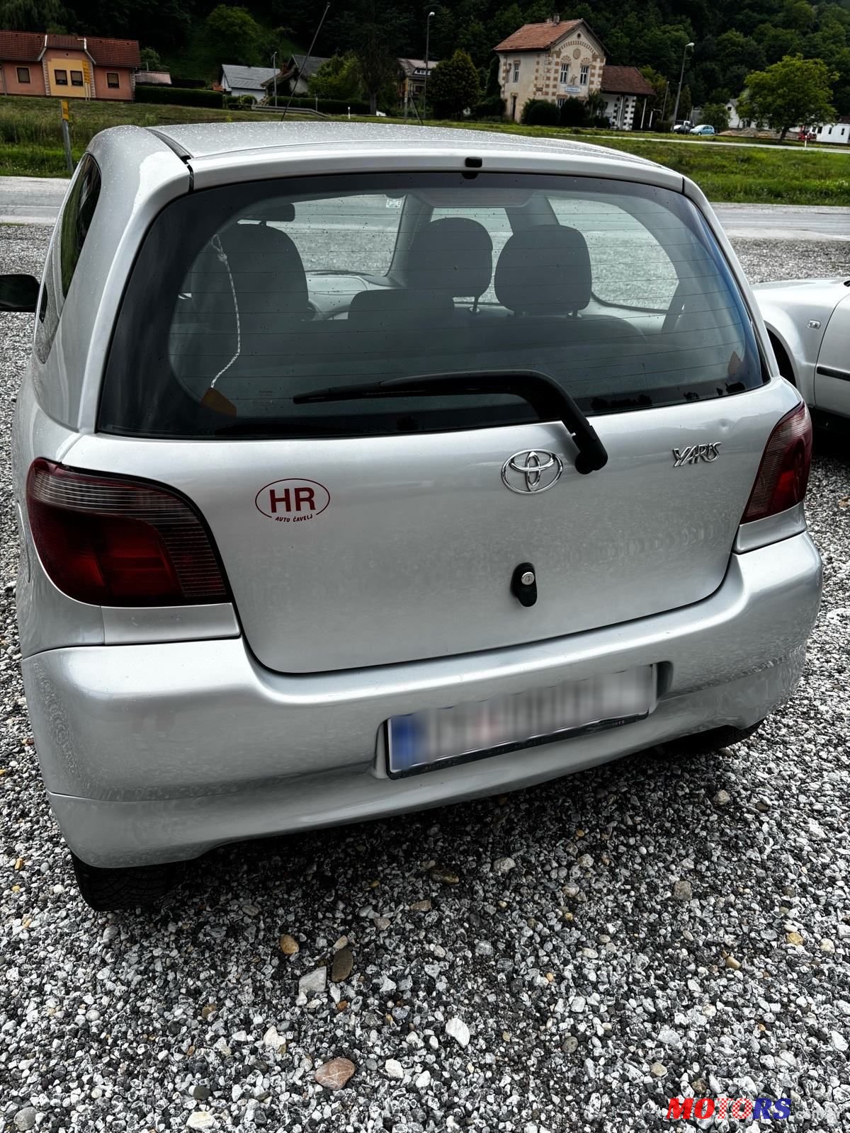 2002' Toyota Yaris 1,0 Vvt-I photo #3