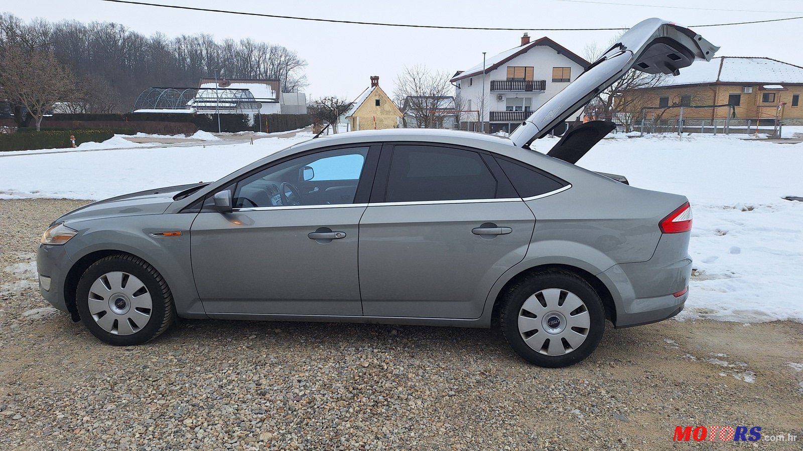 2009' Ford Mondeo 2.0 tdci 104kw Titanium photo #3