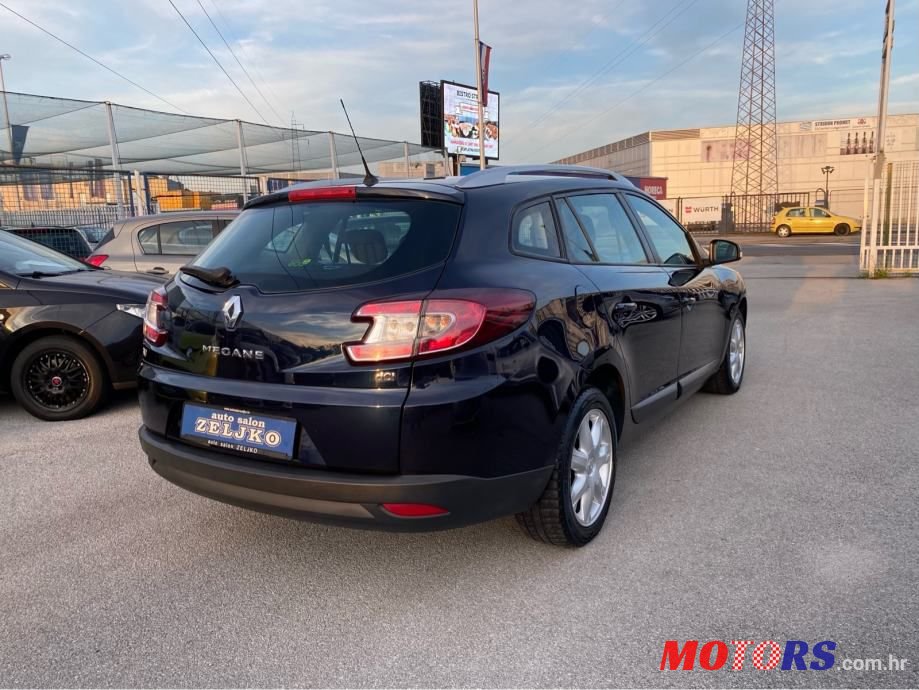 2010' Renault Megane 1,5 Dci photo #2