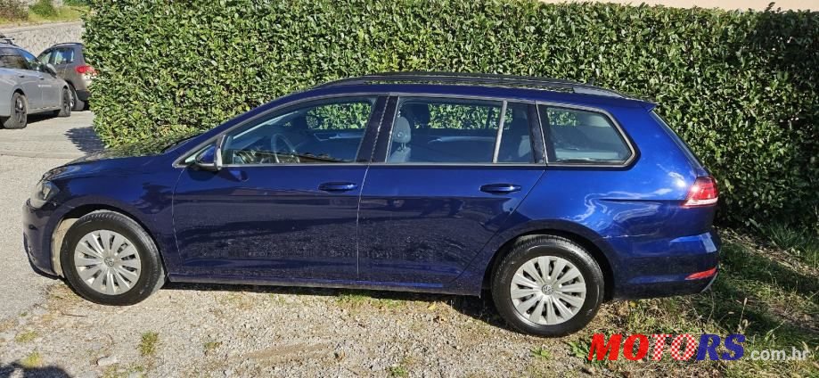 2017' Volkswagen Golf 7 1,6 Tdi photo #4