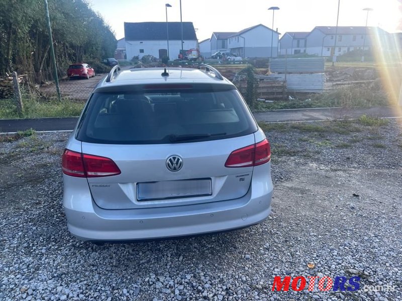 2012' Volkswagen Passat 1,6 Tdi Bmt photo #5