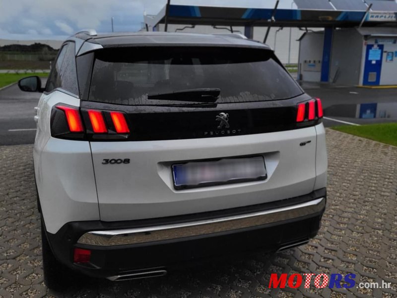2020' Peugeot 3008 2,0 Bluehdi photo #3